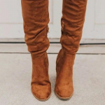 Moodsad P&otilde;lvek&otilde;rgused Saapad Naised 2024 Uued Paksu Kontsaga K&otilde;rge Kontsaga V&auml;ikest Kasvu Inimestele Salendavad S&auml;&auml;reosa Suede Saapad Naised K&uuml;lgmised Lukuga Saapad Pruunid Pikad Saapad 39 aprikoosi