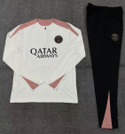 Pariisi treeningvormid, Barcelona, Atletico Madrid, Inter Milan, Alžeeria AC, Arsenal, Napoli, Chelsea jalgpallivormid S