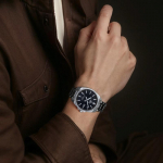 CASIO STANDARD seeria 100 meetrit veekindel, helendavad osutid, Kvarts, Terasrihm, es, meeste k&auml;ekellad, must sihverplaat EFV-150D-1AVUEF must