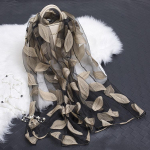 Kevad-suvi uus p&auml;ikesekaitsekreem siidist sall L&otilde;igatud lilledega sall Rose Jacquard sall Silk Organza Leaves-Beige