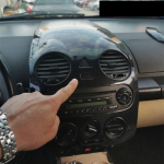VW Beetle'i 2001&ndash;2011 osade jaoks, s&uuml;gava s&uuml;sinikkiuga auto sisemuse keskkonsooli paneeli katte korpuse kleebise kaunistus With Emergency Button