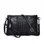 Ehtsast nahast naiste tuttide &otilde;lakotid. K&auml;ekotid Rivet Clutch Naiste Crossbody kotid