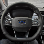 Kohandatud rooliratta punutise kate, mis sobib 100% Geely Atlas Pro Azkarra 2022 auto salongitarvikute juhtimisele Red Thread gray