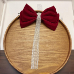 Elegantne sametist lipsuga juukseklamber teemantist tutidega - Pruudi juukseaksessuaar