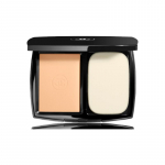 CHANEL Ultra Le Teint Ultrawear Kogu P&auml;eva Mugavus Veatu Viimistlus Kompaktne Jumestuskreem #10-BEIGE
