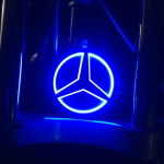 1tk 9,5cm ABS LED-valgustusega auto embleem tagumine pagasiruumi embleem Tarvikud Mercedes Benz S350 S300L S A B C E-klassi GLA GLK jaoks
