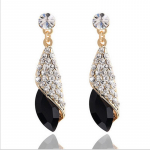 Kristallk&otilde;rvar&otilde;ngas, kalliskivi, rippuv konks, mood teemantk&otilde;rvar&otilde;ngad, naiste ehted, kingitus valge