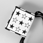 Pehme beebiraamatu turvah&auml;lli m&auml;nguasi, riidest raamatust kortsutav beebih&auml;lli m&auml;nguasi, k&otilde;hupeegli m&auml;nguasi, hammaste hambad, suure kontrastsusega puutetundlik vasts&uuml;ndinu m&auml;nguasi (Poisid ja t&uuml;drukud) expand-15x14x4cm