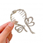 Elegantne kivist inkrusteeritud kukliga juukseklamber, s&otilde;lme kuju, kunstp&auml;rlitest hobusesabahoidja libisemisvastane hambad tagasi pea juuksed k&uuml;&uuml;nistega peakatted kuldne