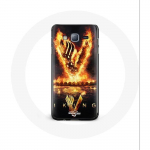 &Uuml;mbris Samsung Galaxy Grand Prime Vikings Series 6. hooaja logo V tulem&otilde;&otilde;ga mustal taustal