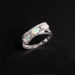 Salap&auml;rane kaunis naturaalne Opaal v&auml;&auml;riskivist h&otilde;bes&otilde;rmus kerge luksusmoe naiste s&uuml;nnip&auml;eva- ja juubelikingitus US RING SIZE:6# valge