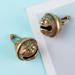 Gluttony messingist k&auml;sit&ouml;&ouml;v&otilde;tme auto nupp pronksist kelluke kingitus kaunistusega ripats