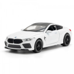 1/32 BMW M8 IM Superauto Sulam Diecastid ja M&auml;ngus&otilde;idukid Metallist M&auml;nguauto Mudel Heli ja Valgusega Kollektsioon Laste M&auml;nguasi valge