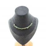 Pierres et Min&eacute;raux. Collier 15 perles Apatite verte de Madagascar. Chaine en acier Collier femmes, hommes. Taille personnalisable.
