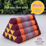 Tai kolmnurkne tatami padi: Kapoki nimmepadi ja diivani seljatugi. Color as shown