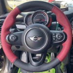 K&auml;sitsi &otilde;mmeldud &uuml;lipeen must seemisnahast DIY roolikatete kate Sobib Mini Cooper S JCW F56 F60 F55 F54 F57