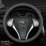 Ehtsa nahast roolikatet Nissan Sylphy, Tiida, Qashqai, Livina, Kicks ja Bluebird mudelitele. 36cm
