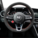 K&auml;sitsi &otilde;mmeldud libisemisvastane must ehtsast nahast seemisnahast auto roolikatte kate 100% sobivus Alfa Romeo Giulia Stelvio 2020-2023 KW4 jaoks