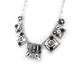 NOA [H9090] &ndash; disainerkaelakee 'Babouchka' must hall must