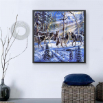 Teemantmaal Kuus hunti ja lumeristpistes n&auml;put&ouml;&ouml; Rhinestone 5D teemanttikandid 30x30CM