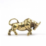 Messingist Retro H&auml;rjav&otilde;itlus Kujukesed V&otilde;tmehoidjad Rippuvad Ehted Metallist Vasest Zodiac Loom Bull Auto V&otilde;tmehoidja Ripatsid Nipsasjad Dekoratsioon
