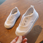 Kevadsuvi laste hingavad libisemisvastased l&otilde;uendiga tossud kummist pehme tallaga vabaajajalatsid 29