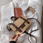 Kvaliteetse tekstuuriga klassikaline &uuml;hev&auml;rviline &otilde;lakott naistele, mis on moekas v&auml;ike kandiline kott khaki