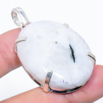 Natural Rainbow Moonstone Gemstone 925 Sterling Silver Pendant 1.97 d9q38