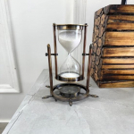 mereliiva liivakell kompassi taimer meres&otilde;idu messingist liivakell merenduse lauaplaadi sisekujundus Laua liivataimer kingitus s&uuml;ndmusteks