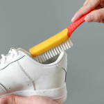 Moodne saapapuhastusvahend, hea vastupidavusega korduvkasutatav plastikust igap&auml;evaseks kasutamiseks libisemisvastane saapapuhastusvahend majapidamistarbed sinine