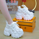 Dad Shoes T&uuml;druk 2025 Uus Korea Versioon &Otilde;pilane Platvorm K&otilde;rgus Vabaaja V&otilde;rk Mood Mitmek&uuml;lgne Mugav Naiste Kingad 35 valge