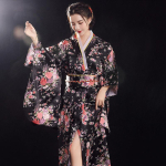 Naiste Elegantne Jaapani Kimono Seksikas Yukata koos Obiga Cosplay Kost&uuml;&uuml;m Rahvuslik Uudsus &Otilde;htukleit Tr&uuml;kitud Lilleline Geisha Hommikumantel One Size gray