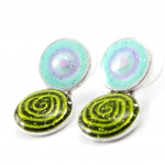 NOA [I4760] &ndash; t&uuml;rkiisrohelised v&auml;rvimisk&otilde;rvar&otilde;ngad roheline