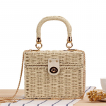 Suvised k&auml;sit&ouml;&ouml;na valmistatud kootud rotangist kotid naistele reisimiseks rannas &otilde;lgkangast &otilde;lakotid V&auml;ikesed ruudukujulised p&otilde;ikkotid 19x8x14cm beež