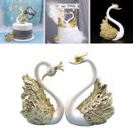2x Romantiline Crown Swan Cake Topper K&uuml;psetamine Dekoratiivne lauaplaadi kaunistus Kuldne kuldne