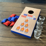 Cornhole Toss peojoomism&auml;ng Varajased harivad m&auml;nguasjad 4 tassiga puidust liivakotiga