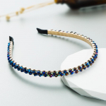 Naiste kerge ja luksuslik puurr&otilde;ngas, esmaklassiline kivist juuksepael, peene servaga peakate OneSize valge