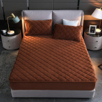 Flanellist tepitud madratsikate &Uuml;hev&auml;rviline Soe Pehme Pinguldatud Linu Paksenatud Sametist Padi Kaitsekate Ei Sisalda Padjap&uuml;&uuml;ri Only 2pcs Pillowcase