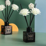 50ml Flameless Home Parf&uuml;&uuml;m Vedel &otilde;huv&auml;rskendaja S&uuml;nnip&auml;evakingitus Dekoratiivne Ornament Aroomiteraapia Difuusor Jasmine Scent