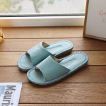 Naiste ehtsast nahast libisemiskindlad sisesandaalid &ndash; pehmed, veekindlad, l&otilde;hnavabad, veisenahast sussid paaridele 25 fits 35-36