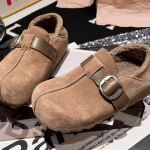 Moe Korterid Naised Pl&uuml;&uuml;s Loaferid Kingad 2025 Talve Mood L&uuml;hikesed Saapad Vabaaja Pandlaga Tossud Uued Trendid Klassikalised Zapatillas De Mujer 40 pruun