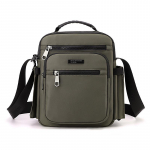 Meeste mitmekihiline &auml;ri crossbody portfell joogipudelihoidjaga must
