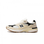 New Balance 993 MiUSA Teddy Santis Sea Salt Black EU 40.5 valge