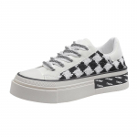 Retro Little White Shoes Naiste kevadised ja s&uuml;gisesed New Ins Trendikas platvormiga ruuduline mitmek&uuml;lgsed spordi- ja vabaajajalatsid 40 must
