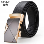 Meeste rihmasulamist automaatne pandlaga nahast v&ouml;&ouml; Mitmek&uuml;lgsed vabaaja p&uuml;ksid keskealistele ja eakatele 110cm