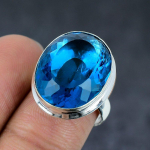 Naturaalsest tanzaniitkvartsist v&auml;&auml;riskiviga 925 h&otilde;bedast ehte s&otilde;rmus, suurus 7,5 F8a87