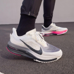 Nike Air Zoom Pegasus Premium Hobuse Aasta 42.5 black