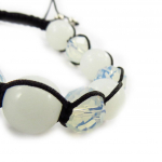 Les Tr&eacute;sors De Lily [J6886] - Bracelet ethnique 'Shambhala' blanc opalescent valge