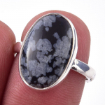 Looduslik lumehelbe obsidiaan v&auml;&auml;riskivi k&auml;sitsi valmistatud 925 sterlingh&otilde;be s&otilde;rmus S.7 o4w02