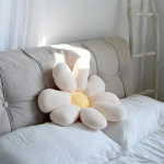 V&auml;ike karikakra lillega padi Armas p&auml;ikeselill pl&uuml;&uuml;sist padi diivanvoodi elutuba padi padi magamistuba 60CM